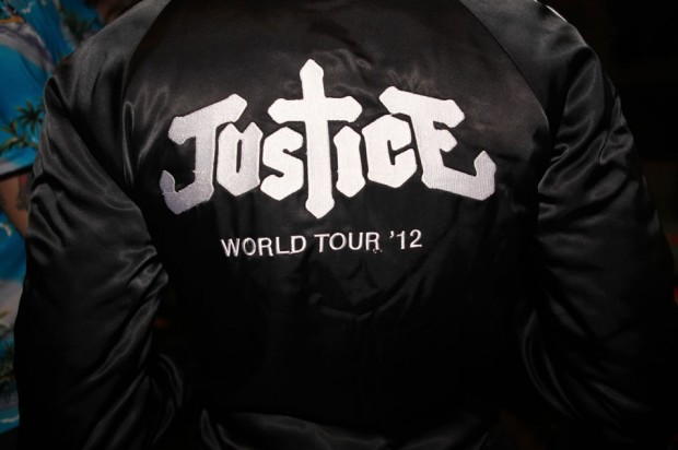 justice tour shirt